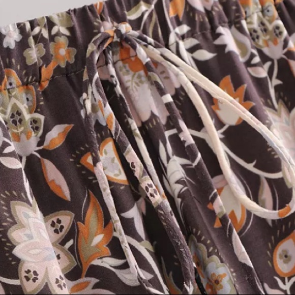 Floral Gypsy Bohemian Maxi Skirt - Picture 8 of 10